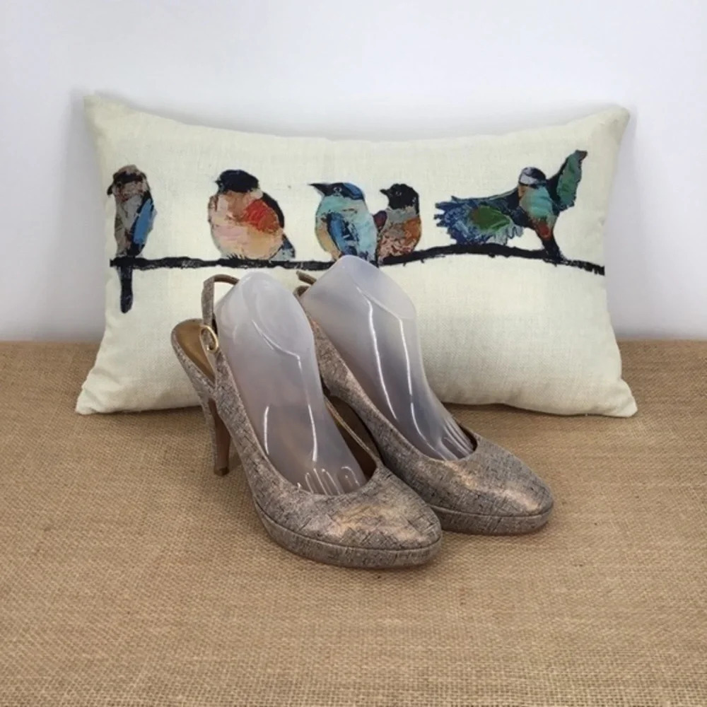 Sondra Robert’s Vero Cuoio Metallic Sling Heel